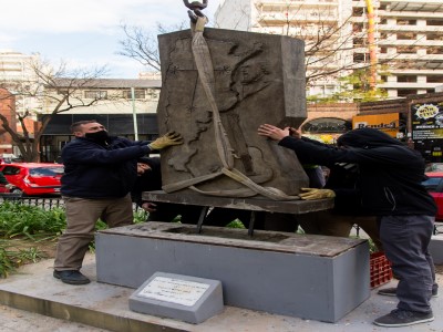 02 de Julio-La Ciudad repuso el Monumento a José Hernández de la Plazoleta Santa María de los Buenos Aires, en Belgrano_