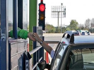 11 de Abril-Eliminarán las cabinas de peaje y las barreras de la Autopista Illia en la Ciudad de Buenos Aires_