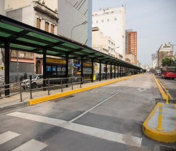 05 de Octubre-Comenzarán a construir el Metrobus que unirá los barrios de Flores con Mataderos_