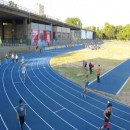 22 de Octubre-Comenzaron con los trabajos de reparación en la pista de atletismo del Parque Chacabuco_