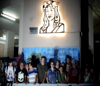 12 de Febrero-Inauguraron un mural lumínico de la cantante de cumbia “Gilda” en el barrio de Villa Lugano_