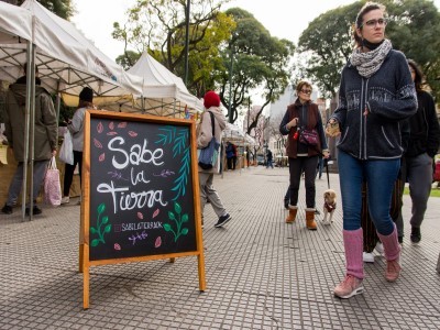 21 de Enero-La feria itinerante “Sabe la Tierra” vuelve al Parque Saavedra_