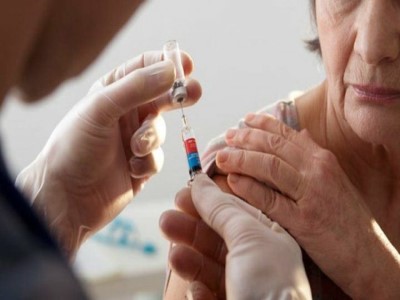 23 de Abril-Campaña de vacunación antigripal para mayores de 65 años en las Estaciones Saludables de la Ciudad.