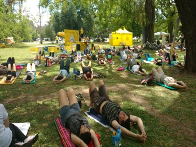 16 de Junio-Celebraran el Día Internacional del Yoga en la Estación Saludable del Parque Saavedra_