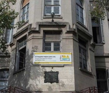30 de Julio-Avanzan las obras de remodelación y ampliación de servicios en el Hospital Bernardino Rivadavia_